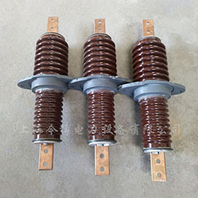 CWB-10kv-12kv/630a戶外高（gāo）壓穿牆套管CWB-10/400a銅（tóng）鋁排瓷（cí）套管