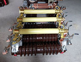 戶外高壓（yā）跌落（luò）式熔斷器RW11-100a令克開關10kv~12kv陶瓷保險（xiǎn）開關